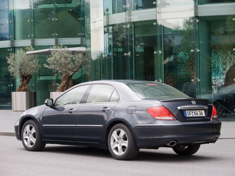  Honda Legend 2004 года  (фото 41 из 68)